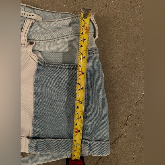 Pacsun girls/teen/mom denim short. "Mom short 22" - Picture 9 of 10